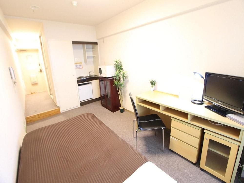 Hotel Livemax Budget Fuchu Buitenkant foto