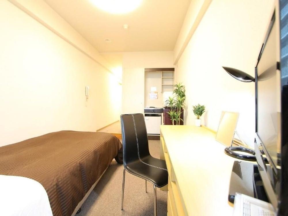 Hotel Livemax Budget Fuchu Buitenkant foto
