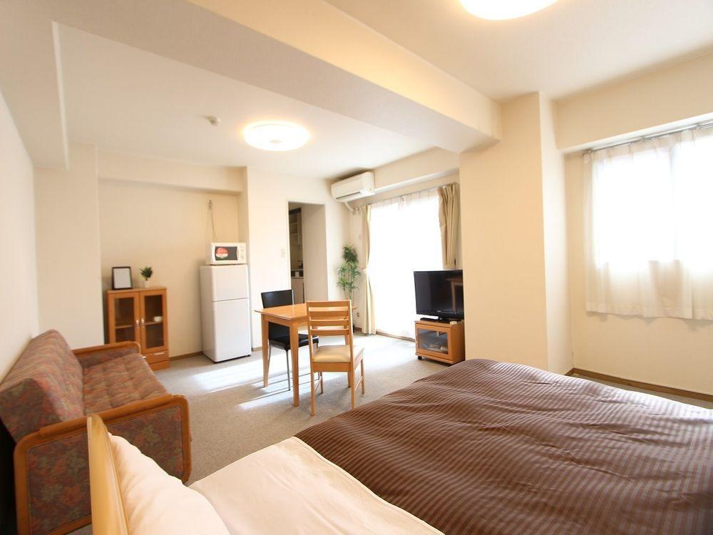 Hotel Livemax Budget Fuchu Buitenkant foto